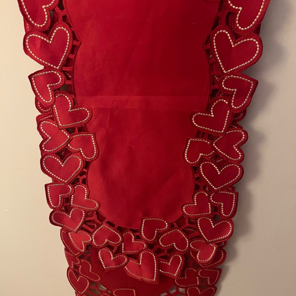 Tahari Red Heart Cutout Table Runner